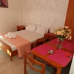 Pura