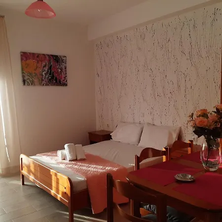 Pura Guest house