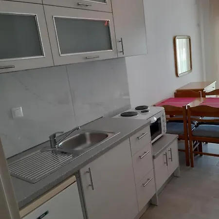 Pura 3* Durrës