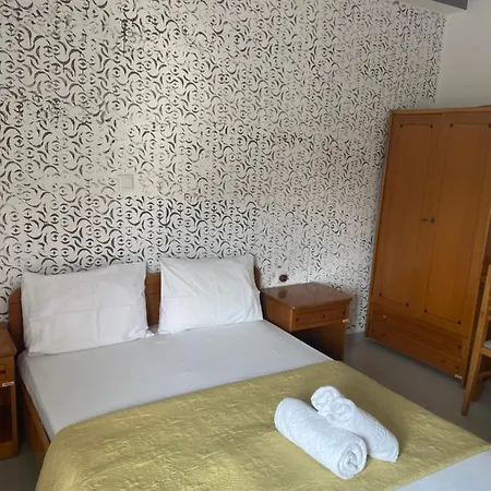Pura Guest house 3*